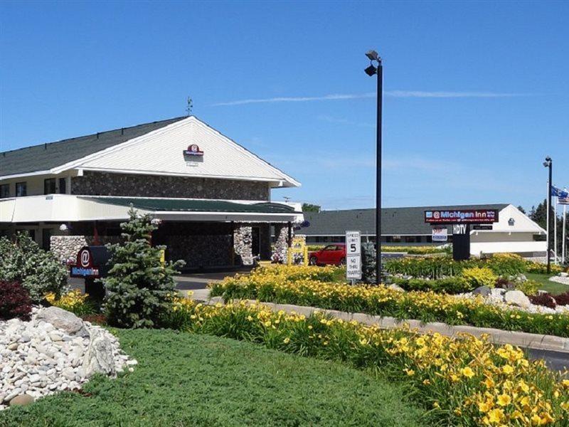 Baymont By Wyndham Petoskey Motel Luaran gambar