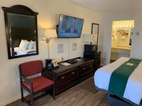 Baymont By Wyndham Petoskey Motel Luaran gambar