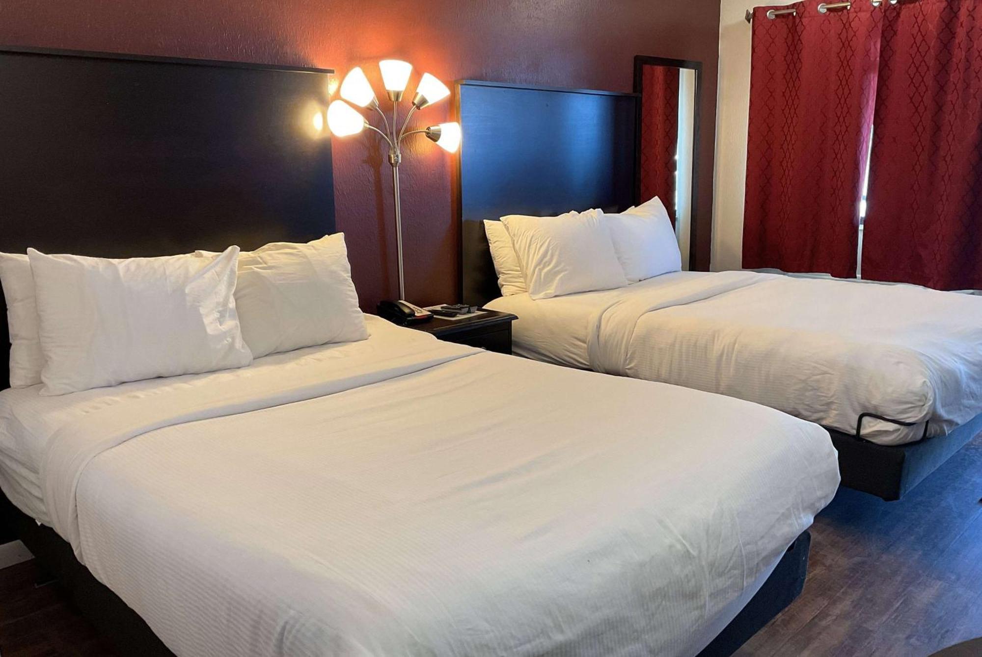 Baymont By Wyndham Petoskey Motel Luaran gambar