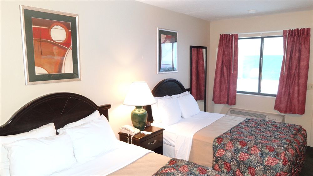 Baymont By Wyndham Petoskey Motel Luaran gambar